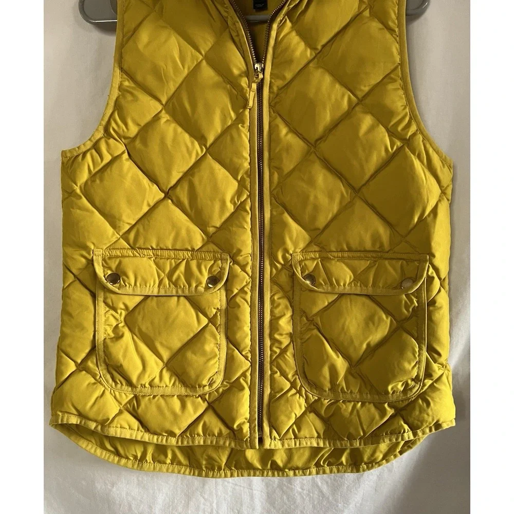 J. Crew Women's Mustard‎ Yellow Diamond Quilted Down Vest Size S - Picture 3 of 5
